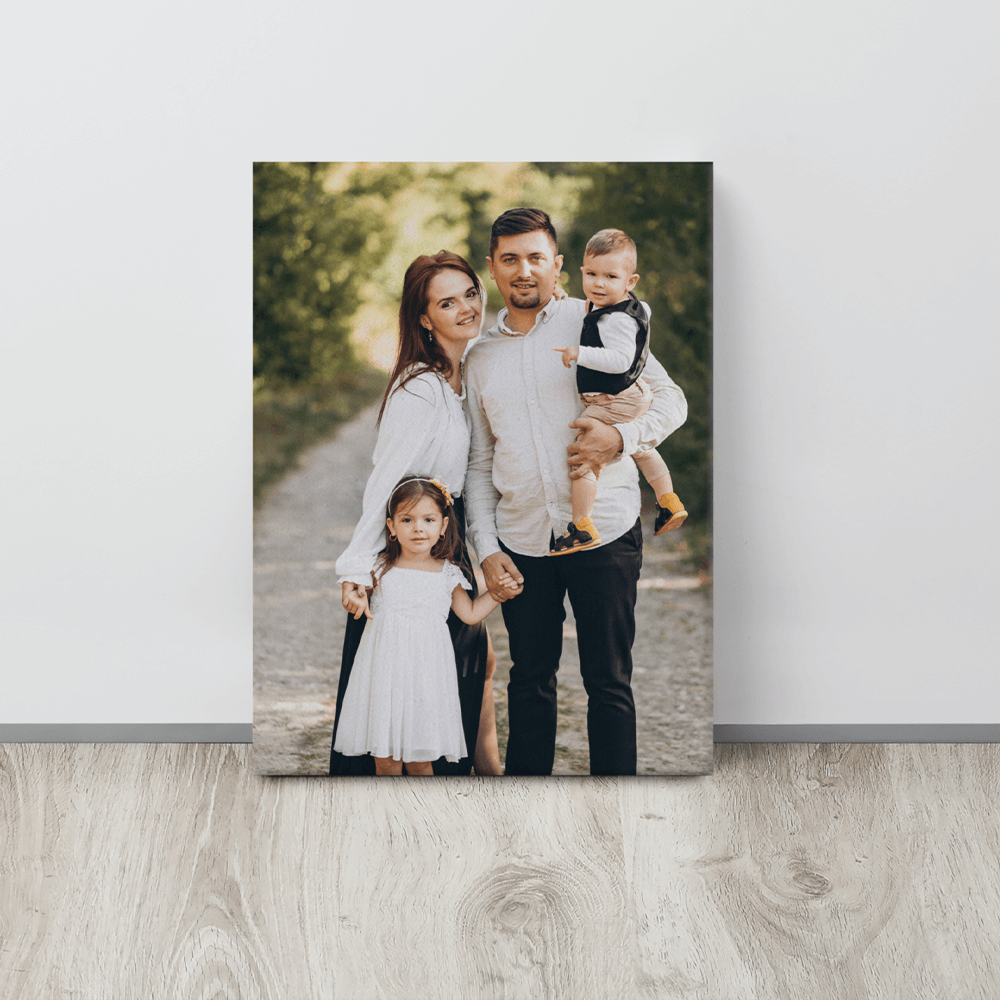 Снимка върху канава с финишен лак